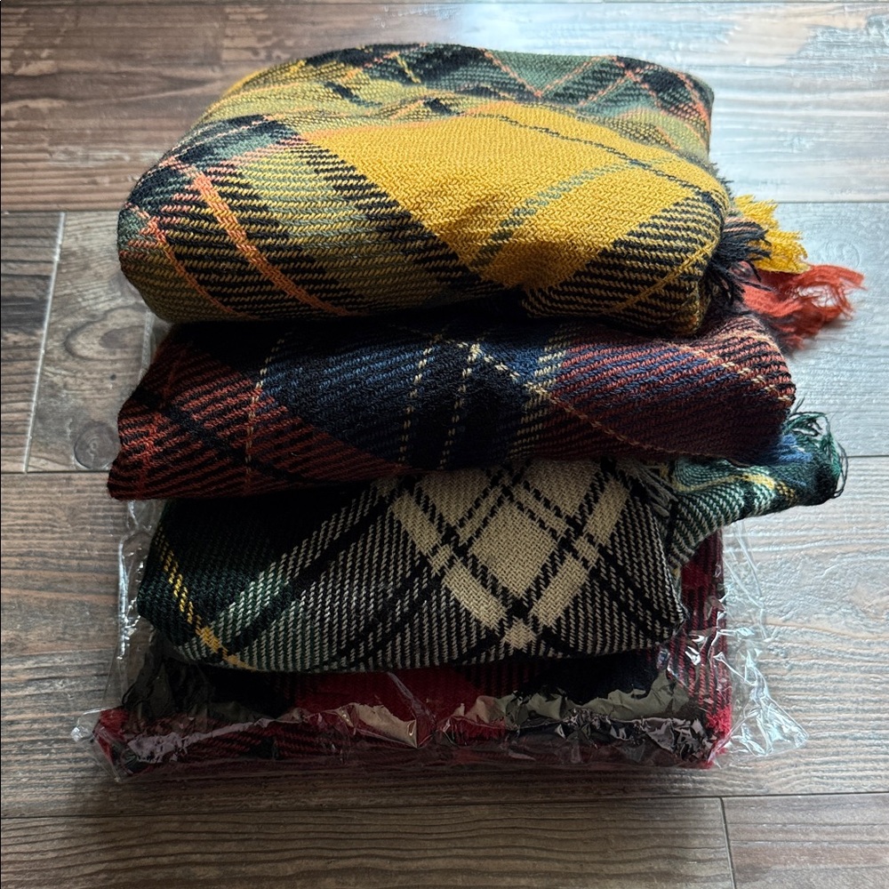 Lily and Lottie Scarf Set